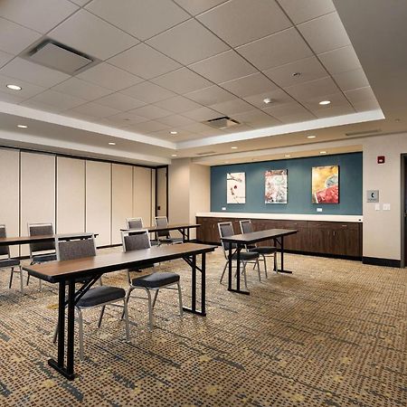Hampton Inn Buffalo - 애머스트 외부 사진